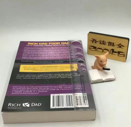 RICH DAD POOR DAD by Robert T. Kiyosaki (English)