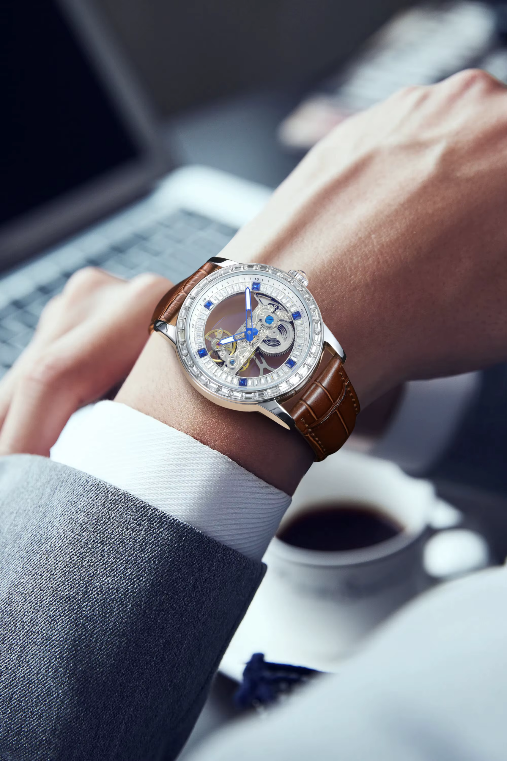 Kyros World SKX7057M3 Mechanical Watch with Leather Strap - Image 5